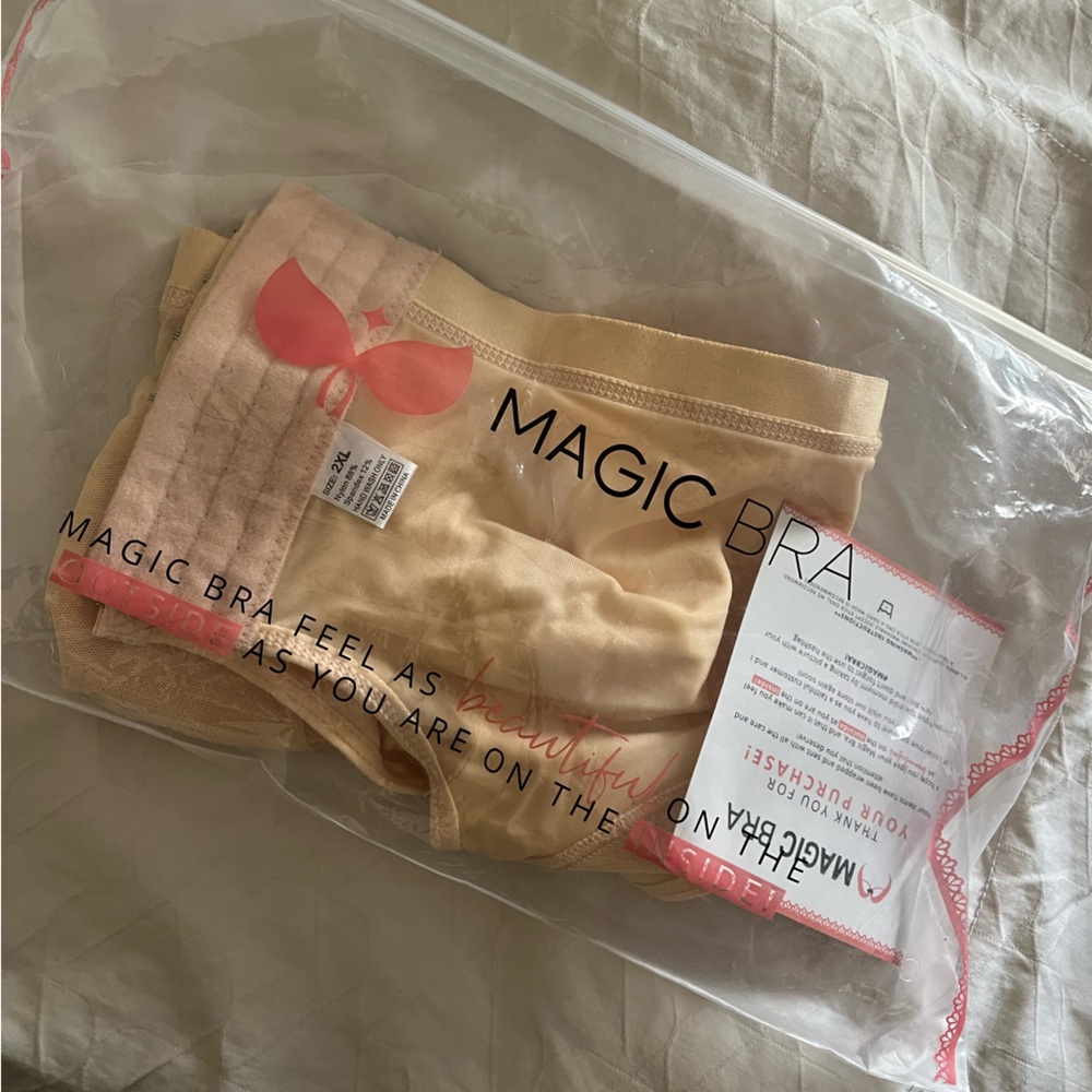 Magic Bra 2X NWT